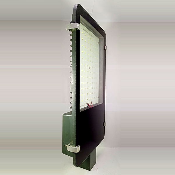 150 Watt LED Street Light glass GD011 GD Lights Pune